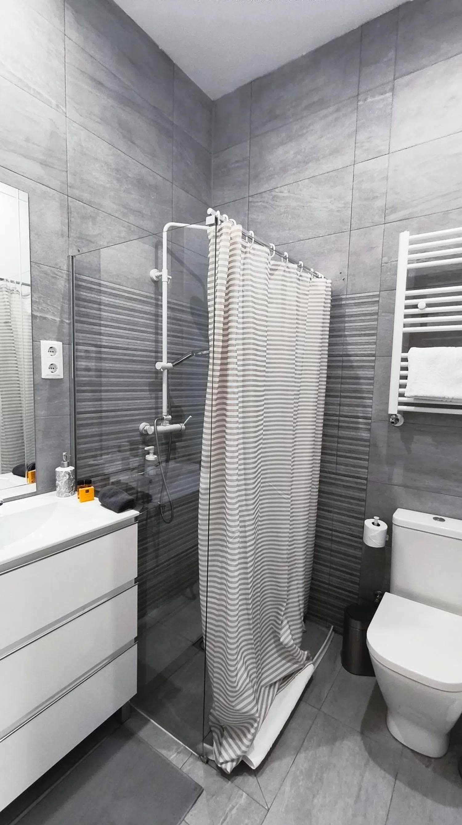 Piso en calle de Alejandro Saint Aubin, 11 - Foto 5