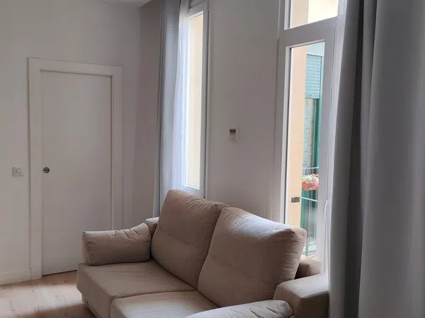 Piso en paseo de las Delicias, 13