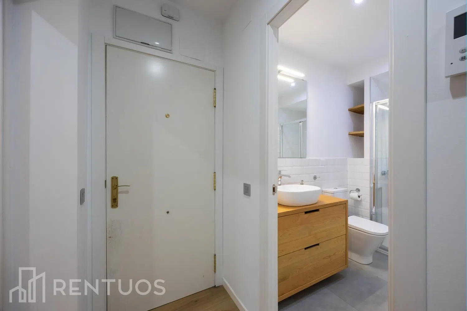 Piso en calle de la del Manojo de Rosas - Foto 18