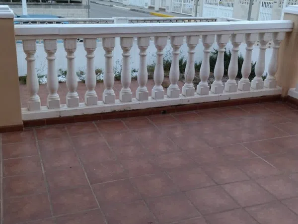 Chalet adosado en Les Palmeres - Foto 6