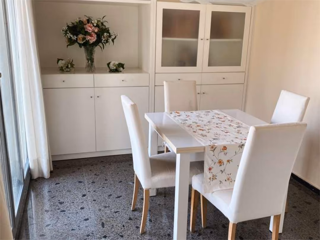 Piso en  Carrer de Matias Perelló 8 - Foto 10