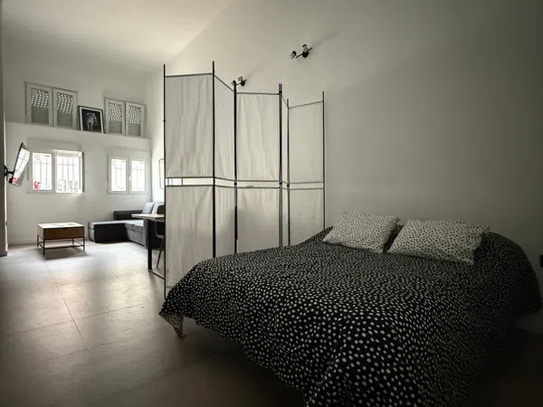Estudio en Calle Cómico Riquelme, 28 - Foto 1