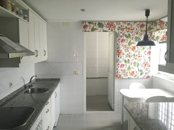 Piso en calle cardenal bueno monreal, 33 - Foto 13