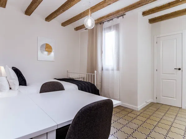 Estudio en calle Nou de Sant Francesc, 27