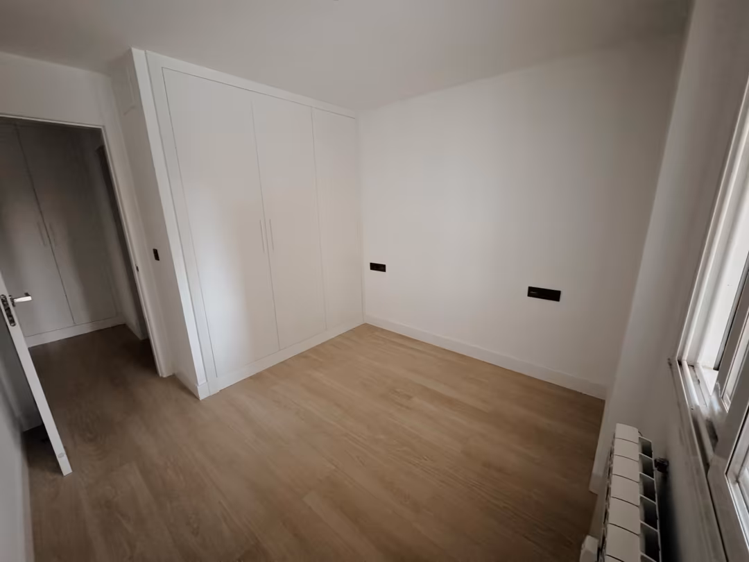 Piso en  Calle de Pedro Rico 27 - Foto 18