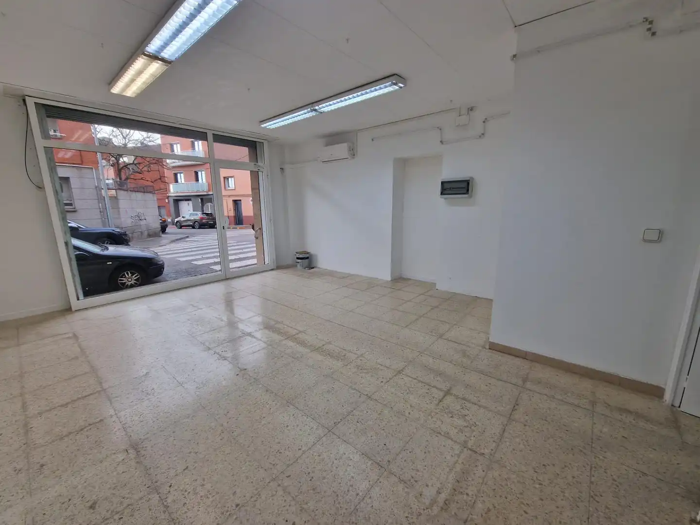 Local comercial en Sabadell - Foto 3