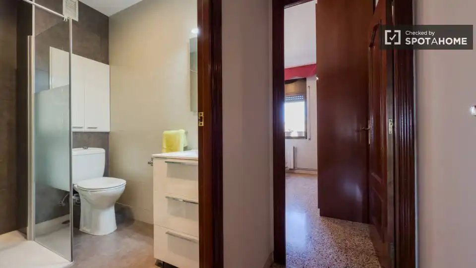 Piso en L'Hospitalet de Llobregat - Foto 4