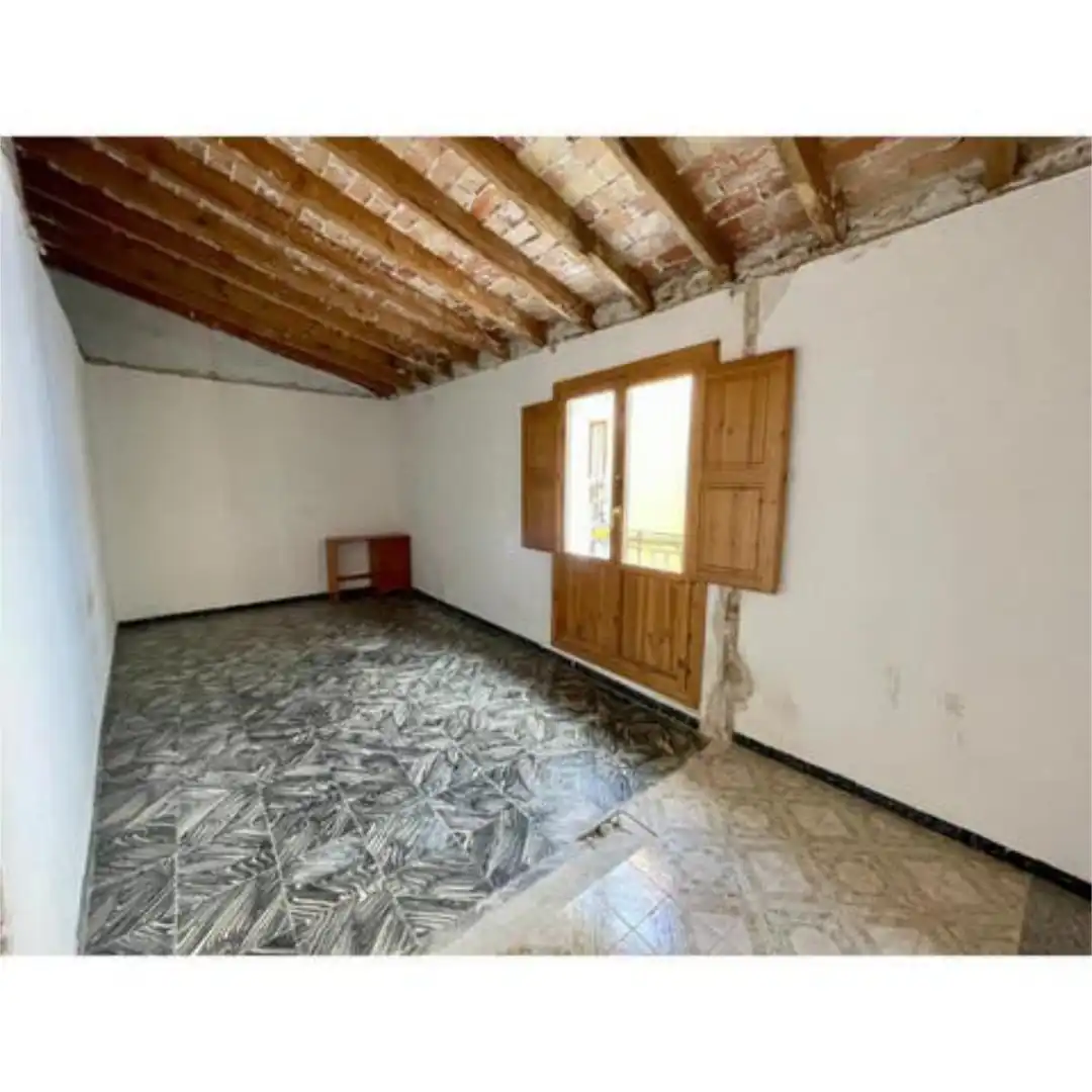Chalet en casco antiguo - Foto 5