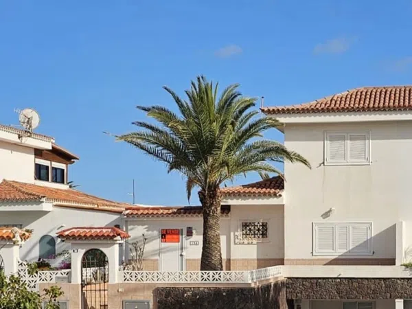 Casa independiente en calle de la Te, 13 - Foto 1