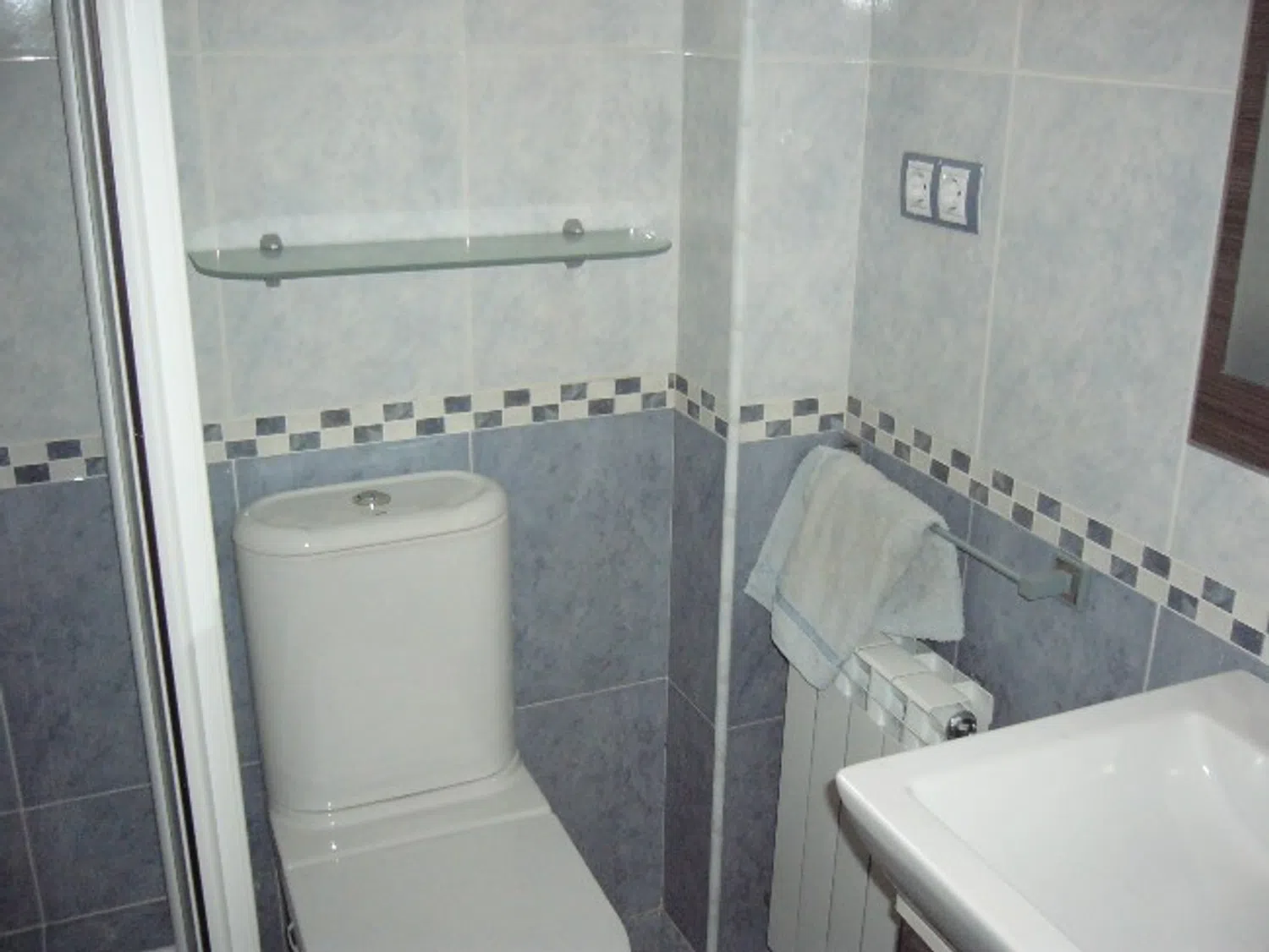 Piso en calle de Santa Casilda, 8 - Foto 5