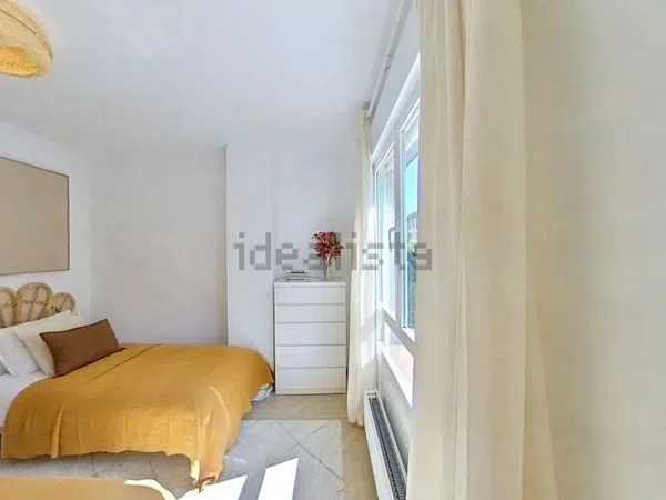 Piso en Calle de Versalles, 2, La Montaña-El Cortijo - Foto 9
