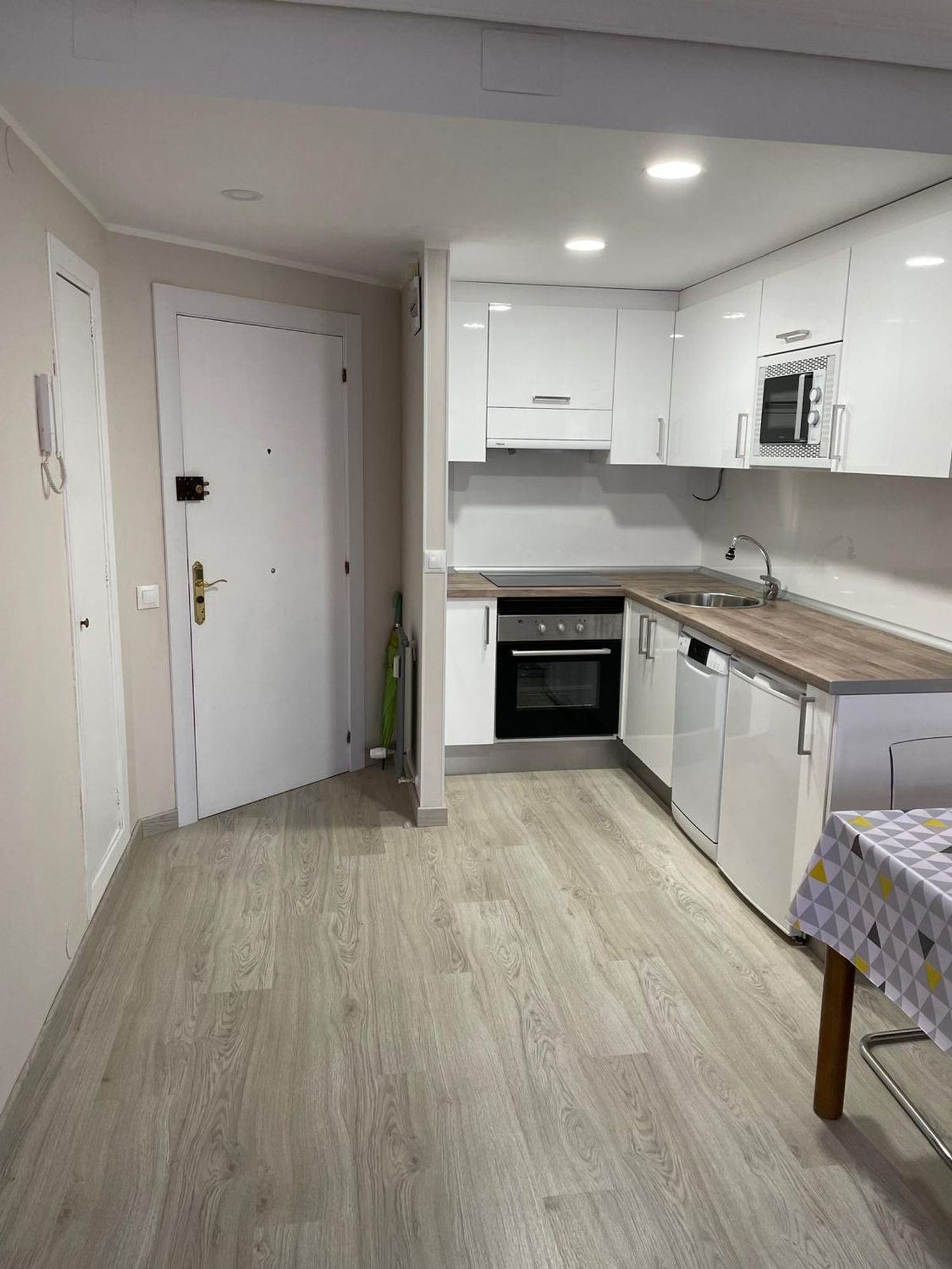 Piso en Plaza de Primo Rivera, 8, Salesas-Foncalada-Campoamor - Foto 5