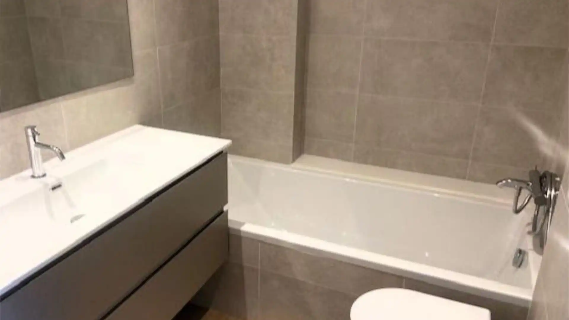 Piso en  Carrer de Ponent 66 - Foto 23