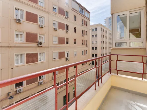 Piso en Calle Duquesa de Parcent, 10, Ensanche Centro - Soho - Foto 5