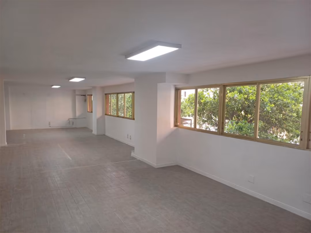 Loft en  Carrer del Poeta Durán i Tortajada 20