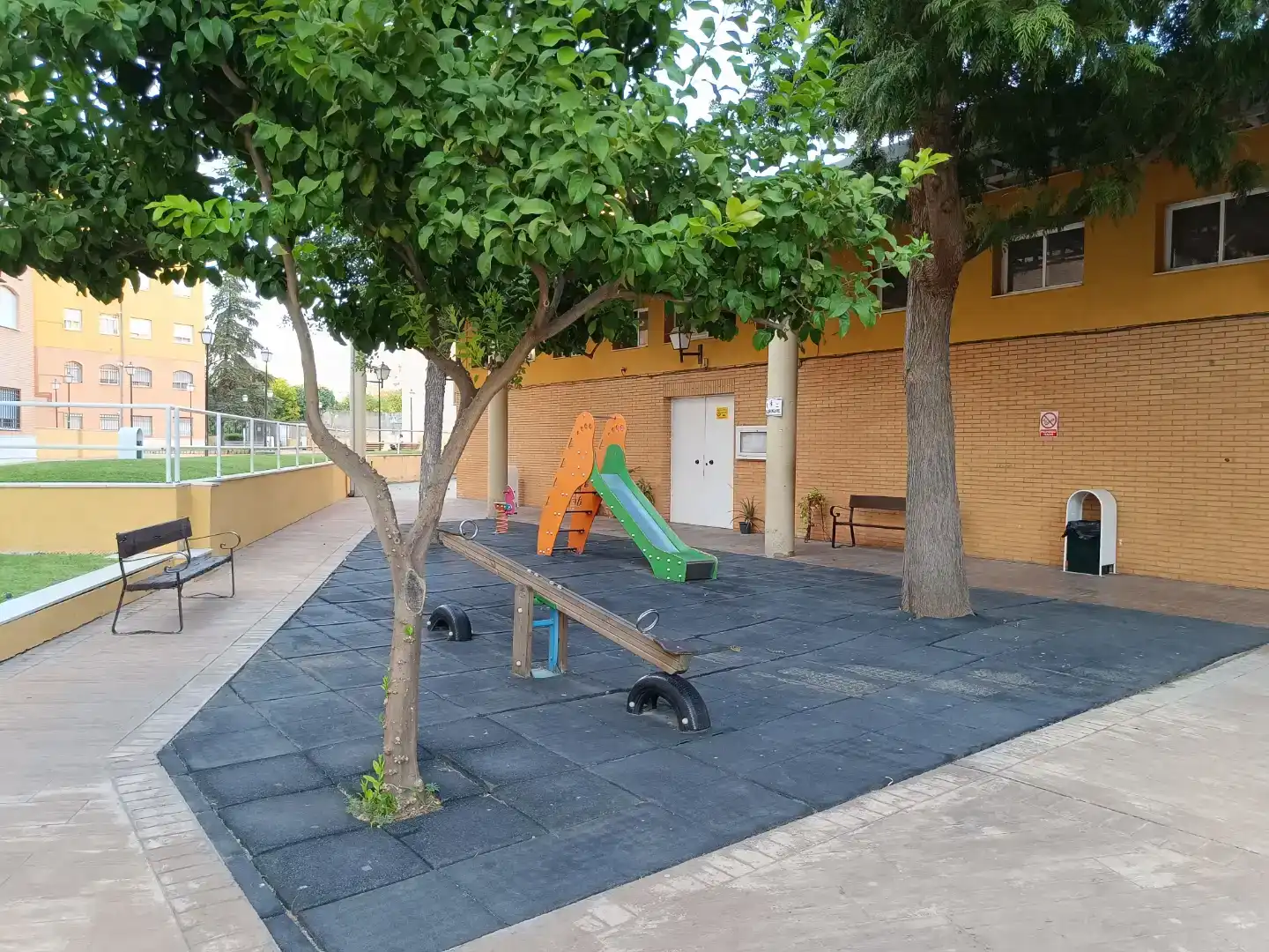 Piso en  Plaza del Escultor Ruiz Olmos 15 - Foto 2