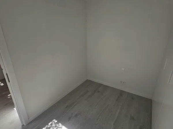 Piso en CL San Vicente Martir, La Raiosa - Foto 16