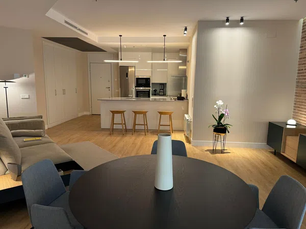 Piso en plaza de España, 18