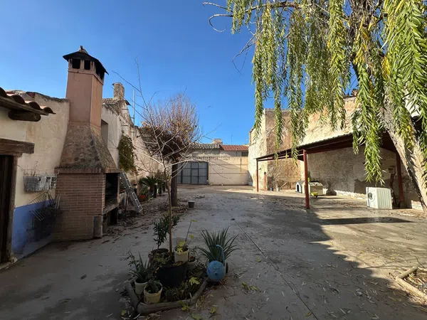 Casa o chalet independiente en Calle Príncipe de Asturias, 61 - Foto 1