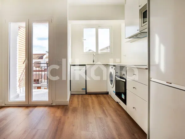 Piso en calle Ramón y Cajal