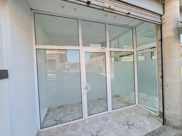 Local comercial en  Carrer Jacint Verdaguer 32 - Foto 6
