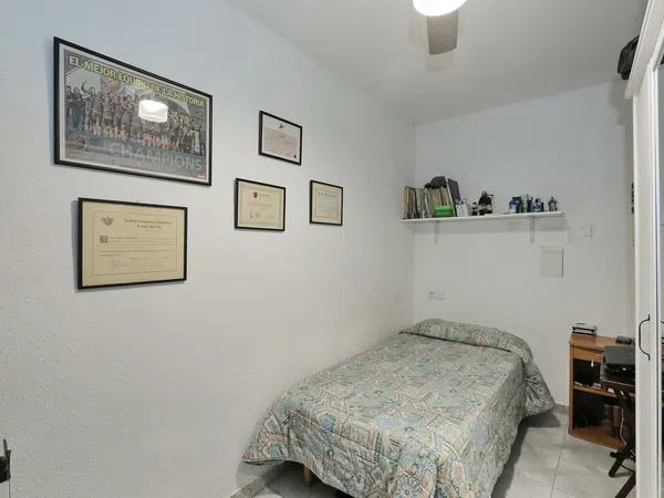 Piso en calle de Joan d'Àustria, 32 - Foto 6