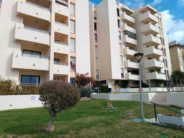 Piso en Avenida del Carmen, 69, Puerto de Estepona - Foto 1