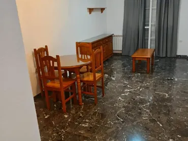 Piso en  Rodrigo de Triana 19 - Foto 3