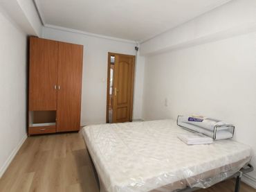Piso en  Carrer de l'Orde del Cister 5 - Foto 2