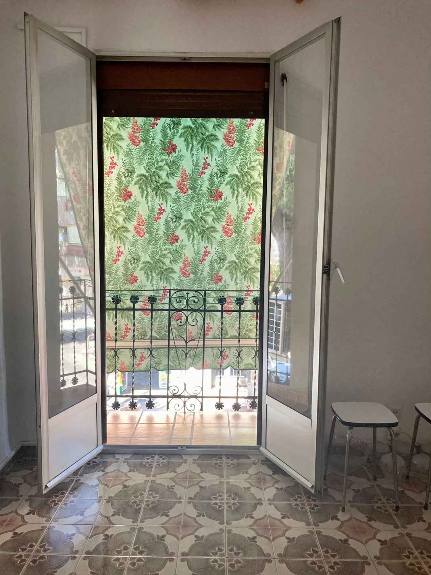 Piso en calle de José Villena, 1 - Foto 1