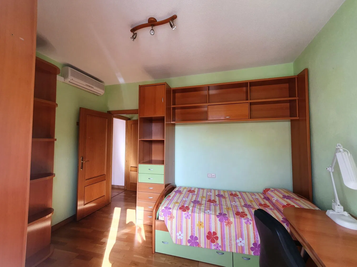 Piso en Gran Vía de Colón, 55 - Foto 5