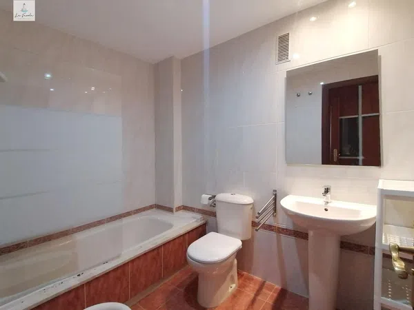 Piso en El Consul - El Romeral - Foto 24