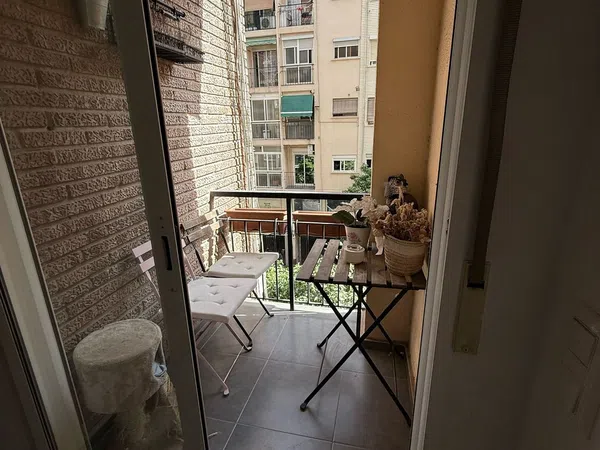 Piso en calle de Benicarló, 40 - Foto 2