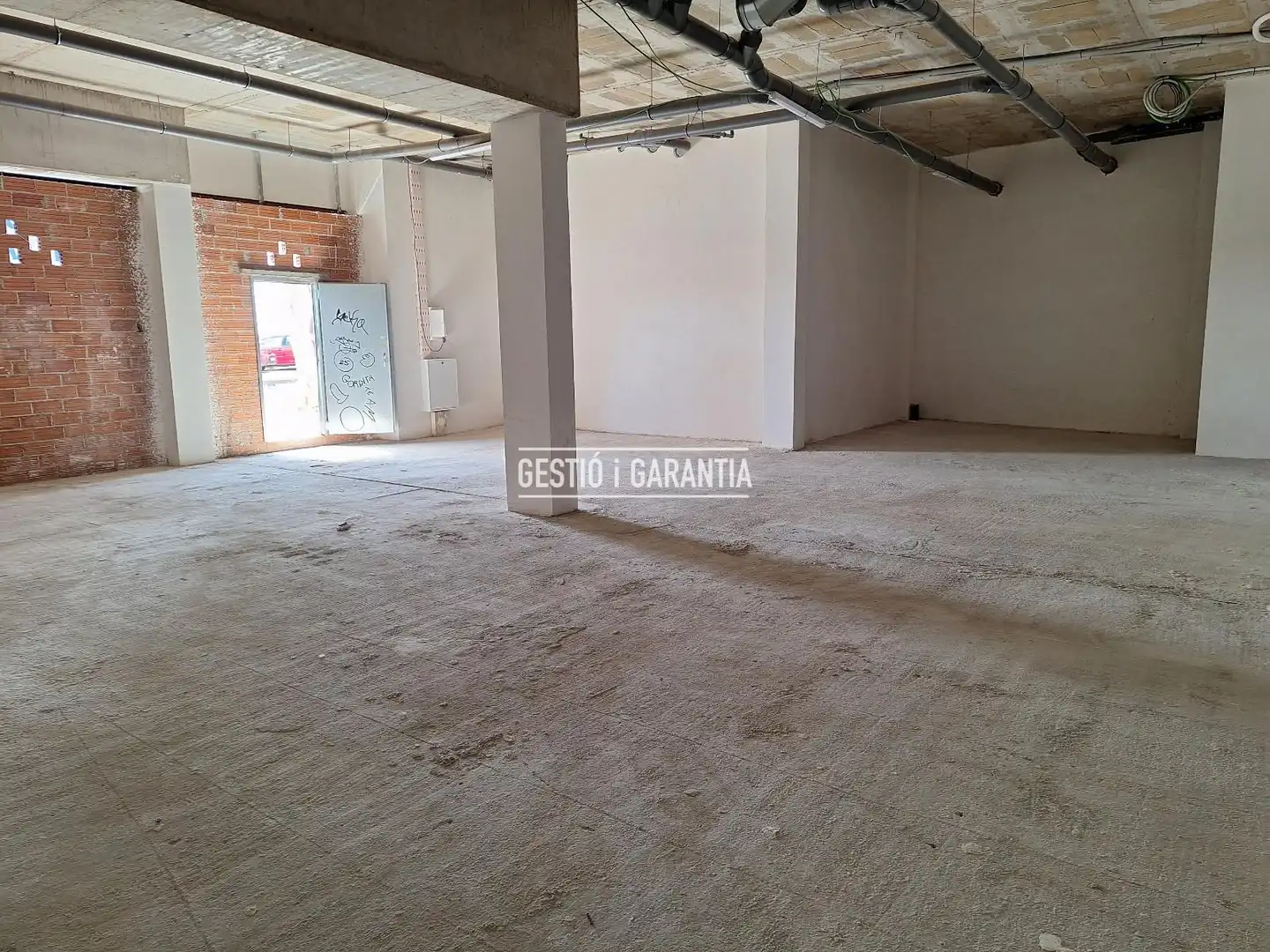 Local comercial en  N/A - Foto 3