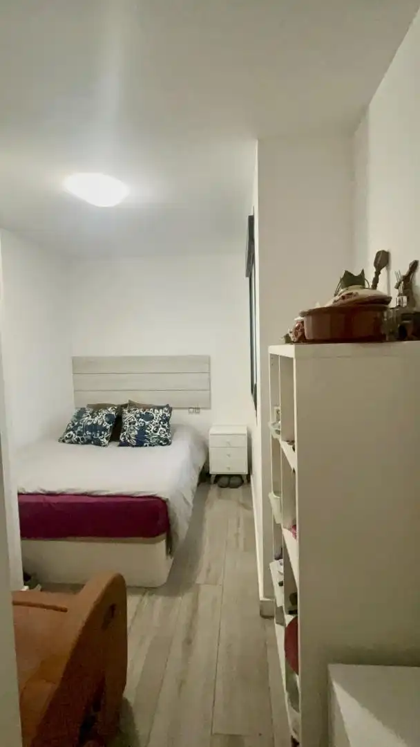 Piso en  Calle Emiliano Gómez Sevillano 5 - Foto 10