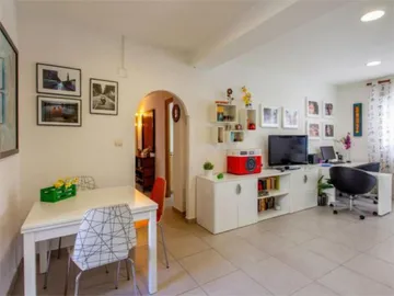 Planta baja en  Carrer del Marí Albesa 53