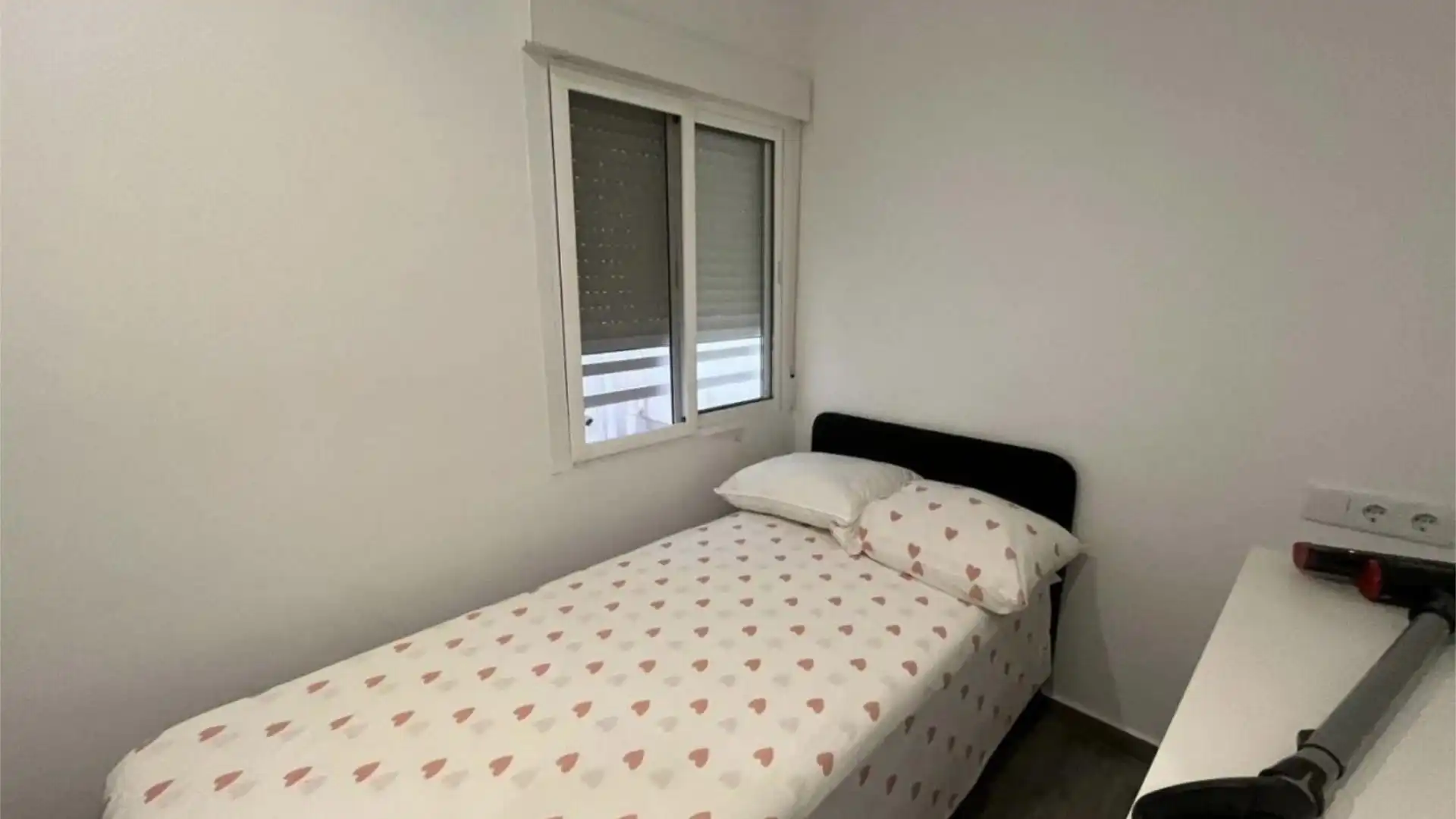 Piso en  Carrer Esperidion Porta Requesens 72a - Foto 25