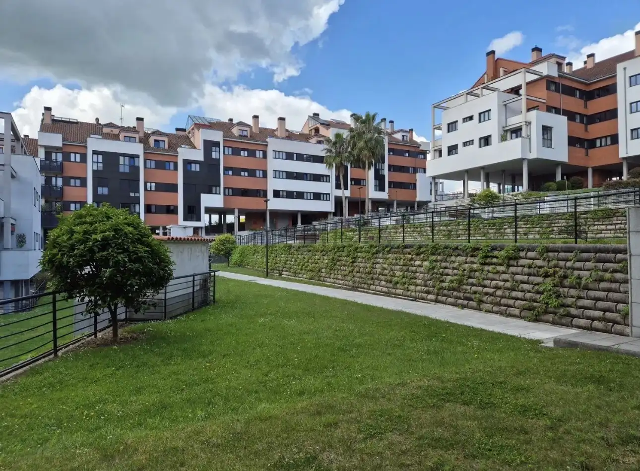 Piso en  Avenida Mar Cantábrico 4A - Foto 4