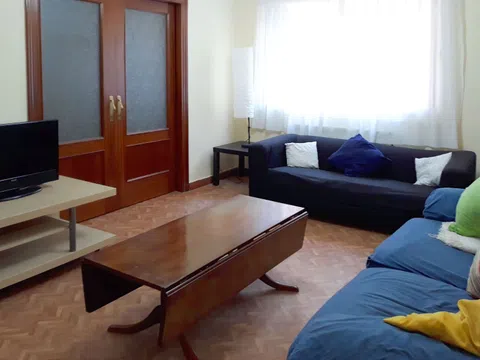 Piso en plaza Santa Teresita, 1