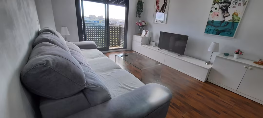 Piso en  Avenida 3 de Abril de 1979 1 - Foto 5