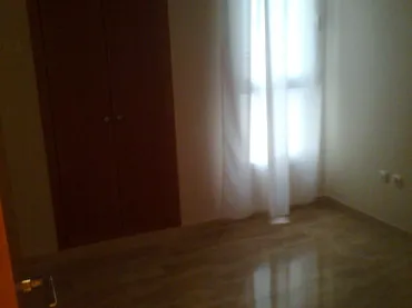 Piso en  Carrer de Llorenç Salom 5 - Foto 6