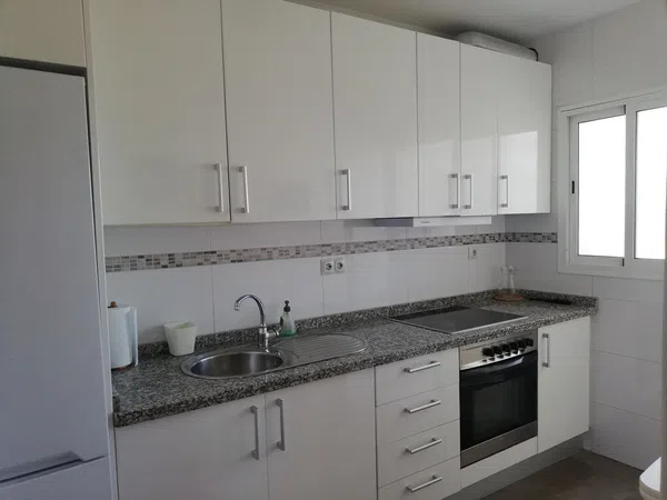 Piso en calle Guadalbullon, 19