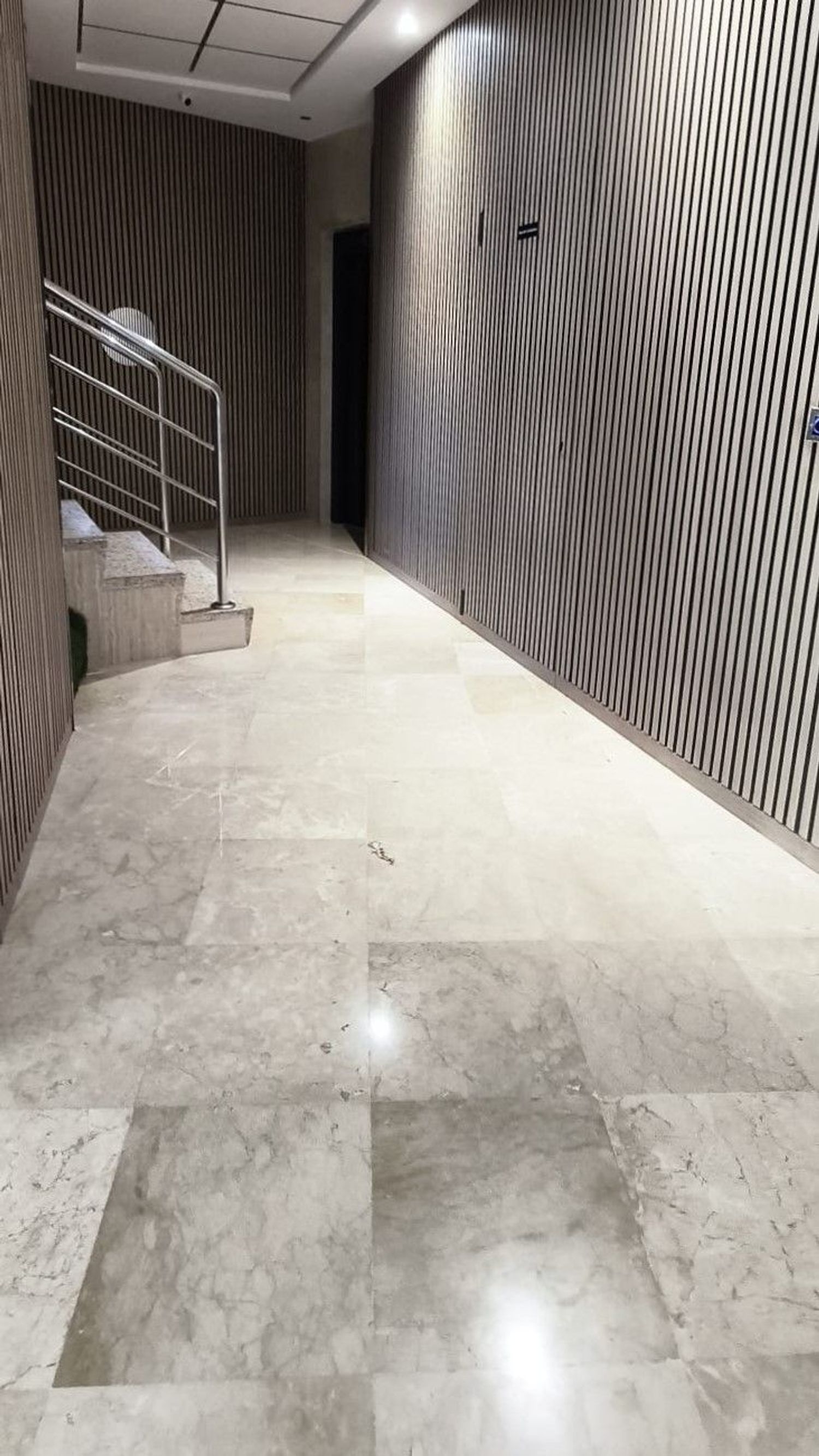 Piso en Plaza Valentin Ortigosa, Los Guindos - Parque Mediterráneo - Santa Paula - Foto 2