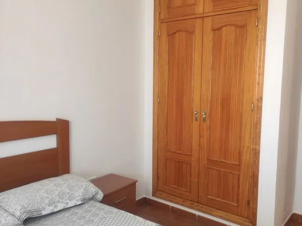 Piso en calle Sustancia, 25