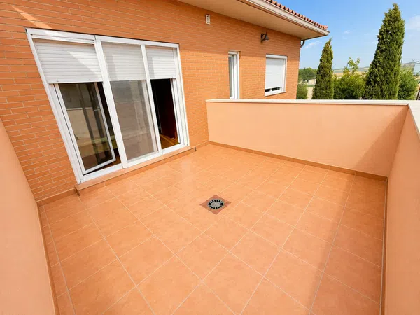 Chalet adosado en Calle Mariano Huerta García, 21 b - Foto 13