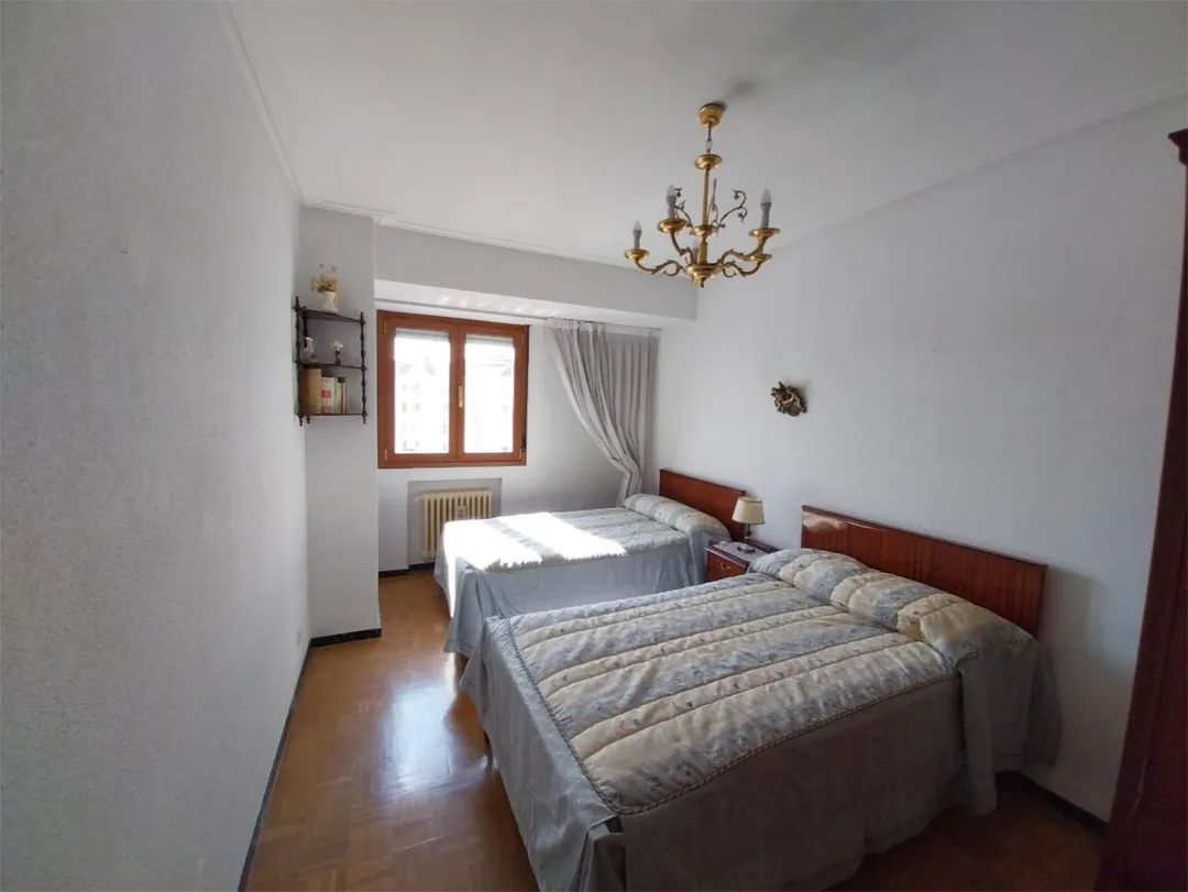 Piso en  Obispo Ballester Kalea 8 - Foto 3