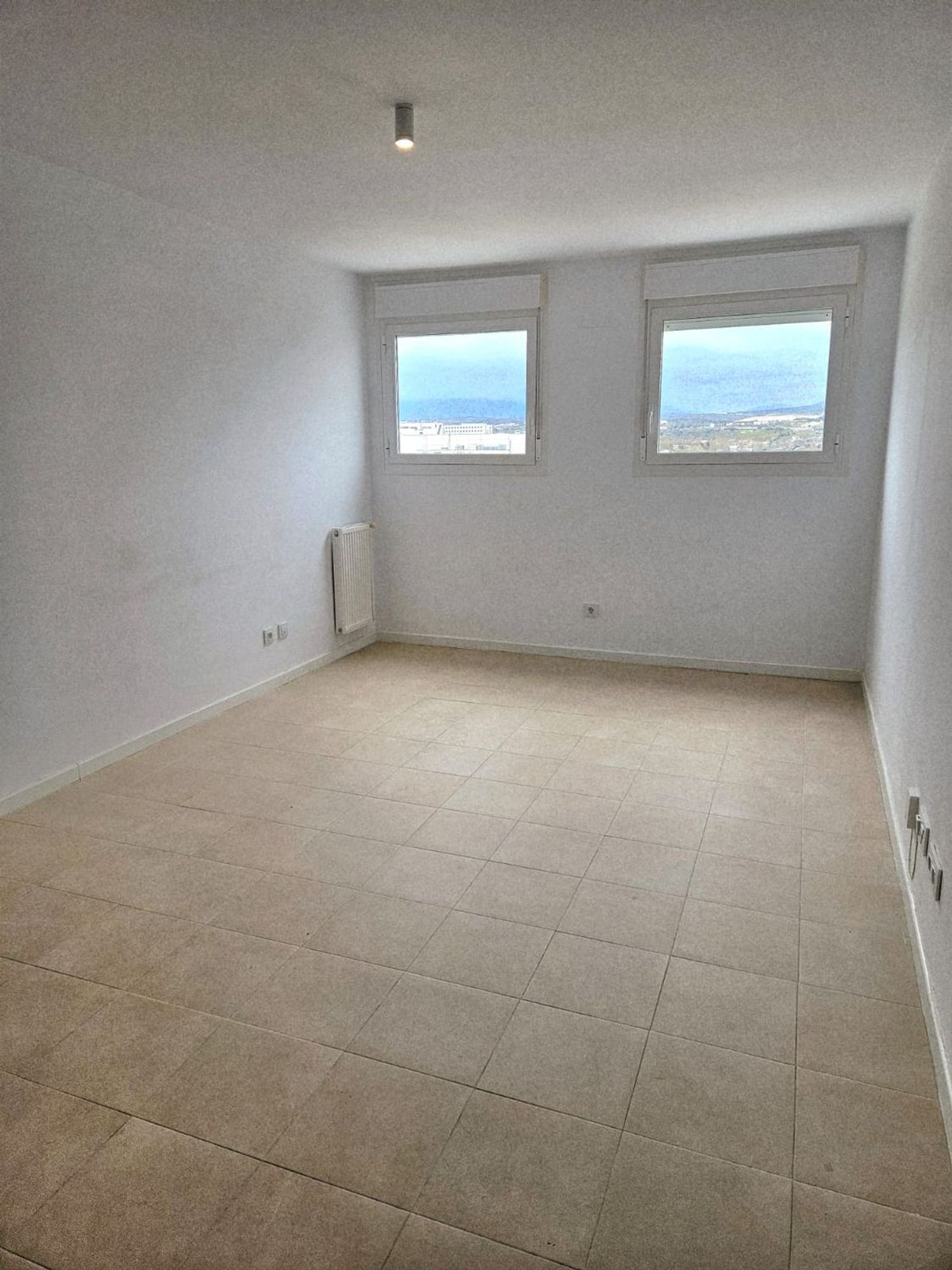 Piso en avenida de Castilla y León, 9 , piso 6º exterior - Foto 7