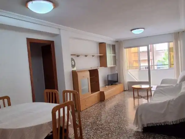 Piso en  Calle Hernán Cortés 4 - Foto 9