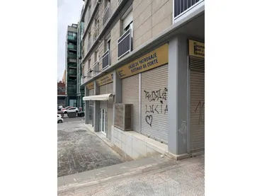 Local comercial en  Calle Carrer del Dibuixant Avellaneda - Foto 24