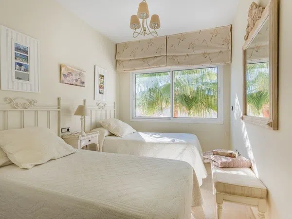 Chalet adosado en avenida Cervantes s/n sn - Foto 4